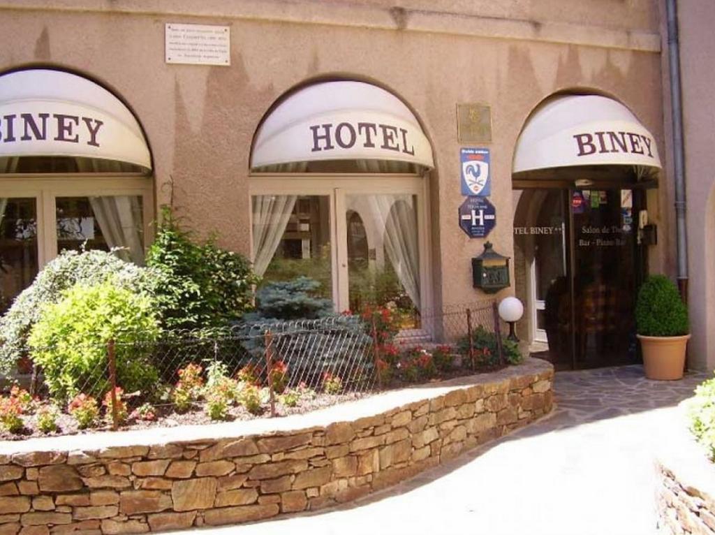 Hotel Biney Родез Екстериор снимка